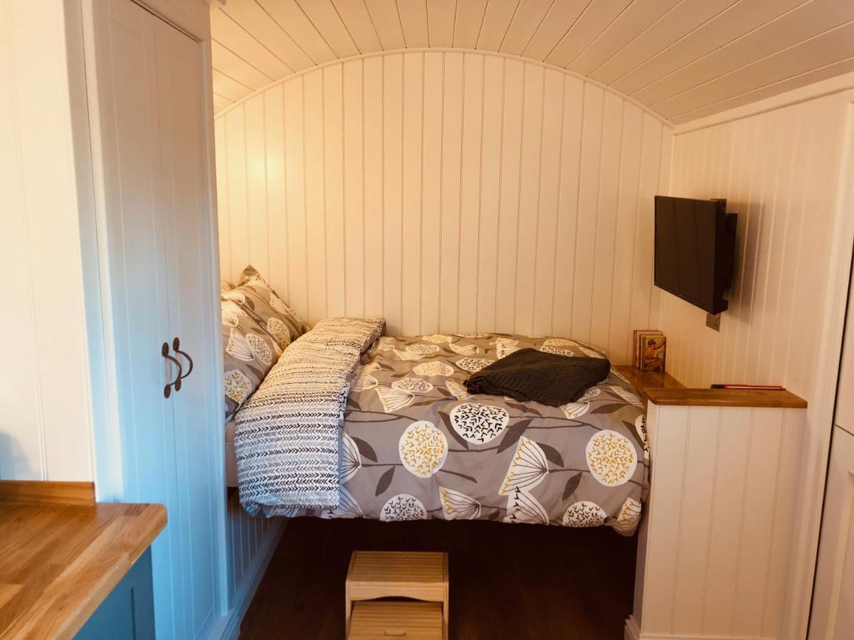Somerleyton Meadows - The Hideaway Hut & Hot Tub Herringfleet 외부 사진