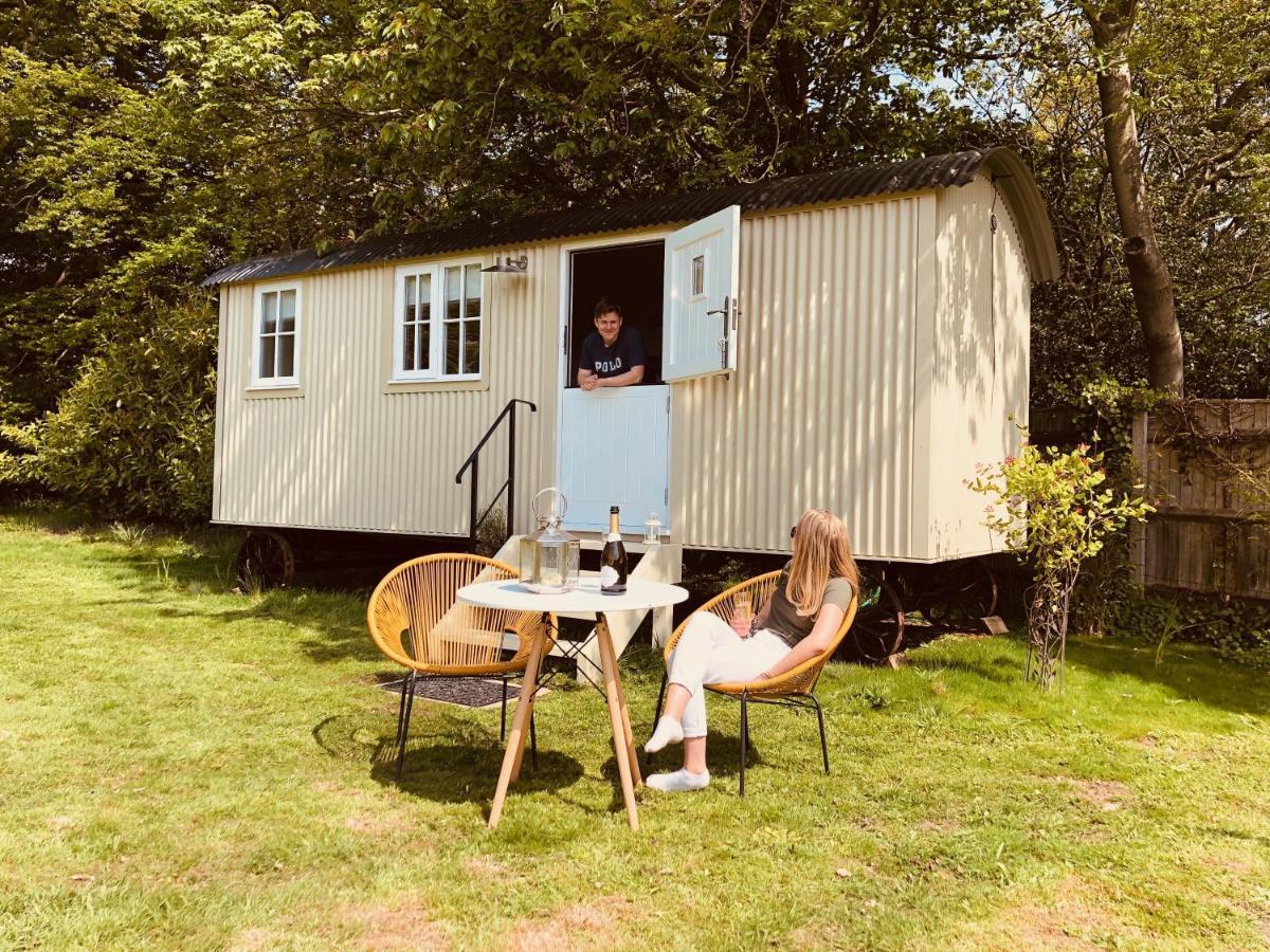 Somerleyton Meadows - The Hideaway Hut & Hot Tub Herringfleet 외부 사진